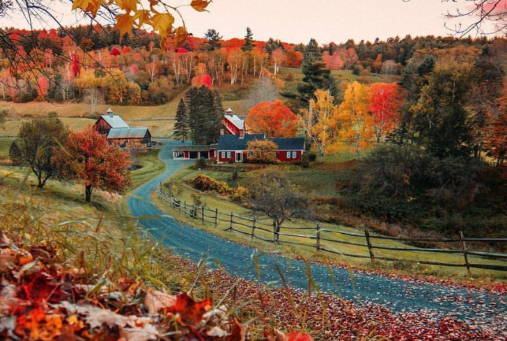 best places for a girls trip - Woodstock, Vermont